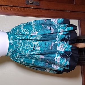 Fully lined full skirt by Lindy Bop size 6